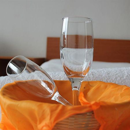 Romai Hotel Budapest Luaran gambar